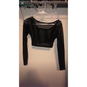 Black Long sleeved Crop top
